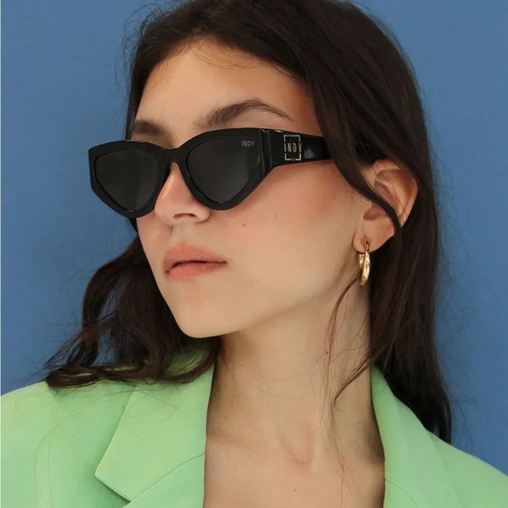 INDY Nolita Black Cat-Eye Sunglasses